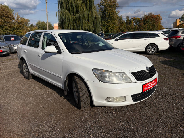 Фото автомобиля 2