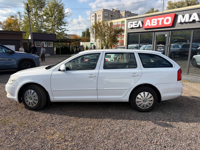 Фото автомобиля 8