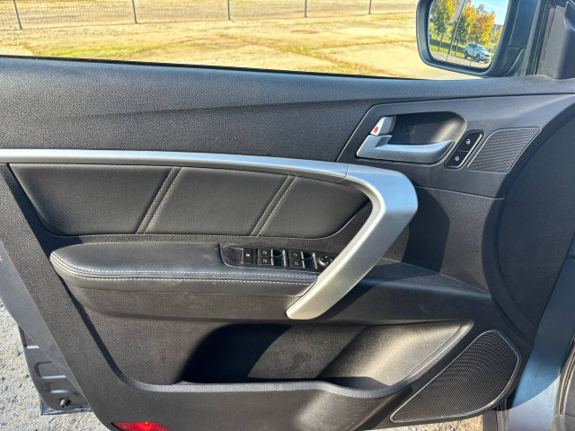 Фото автомобиля 9