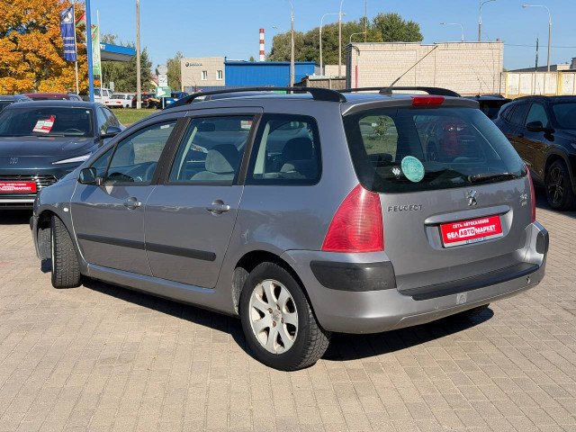 Фото автомобиля 6