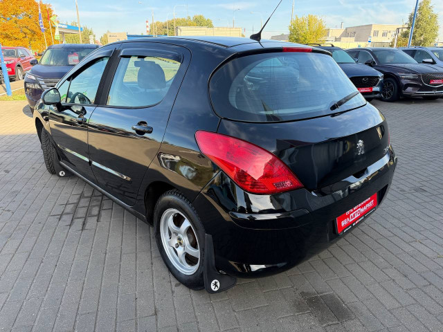 Фото автомобиля 6