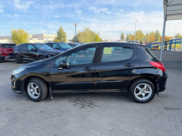 Фото автомобиля 7