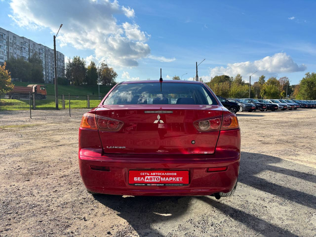 Фото автомобиля 4