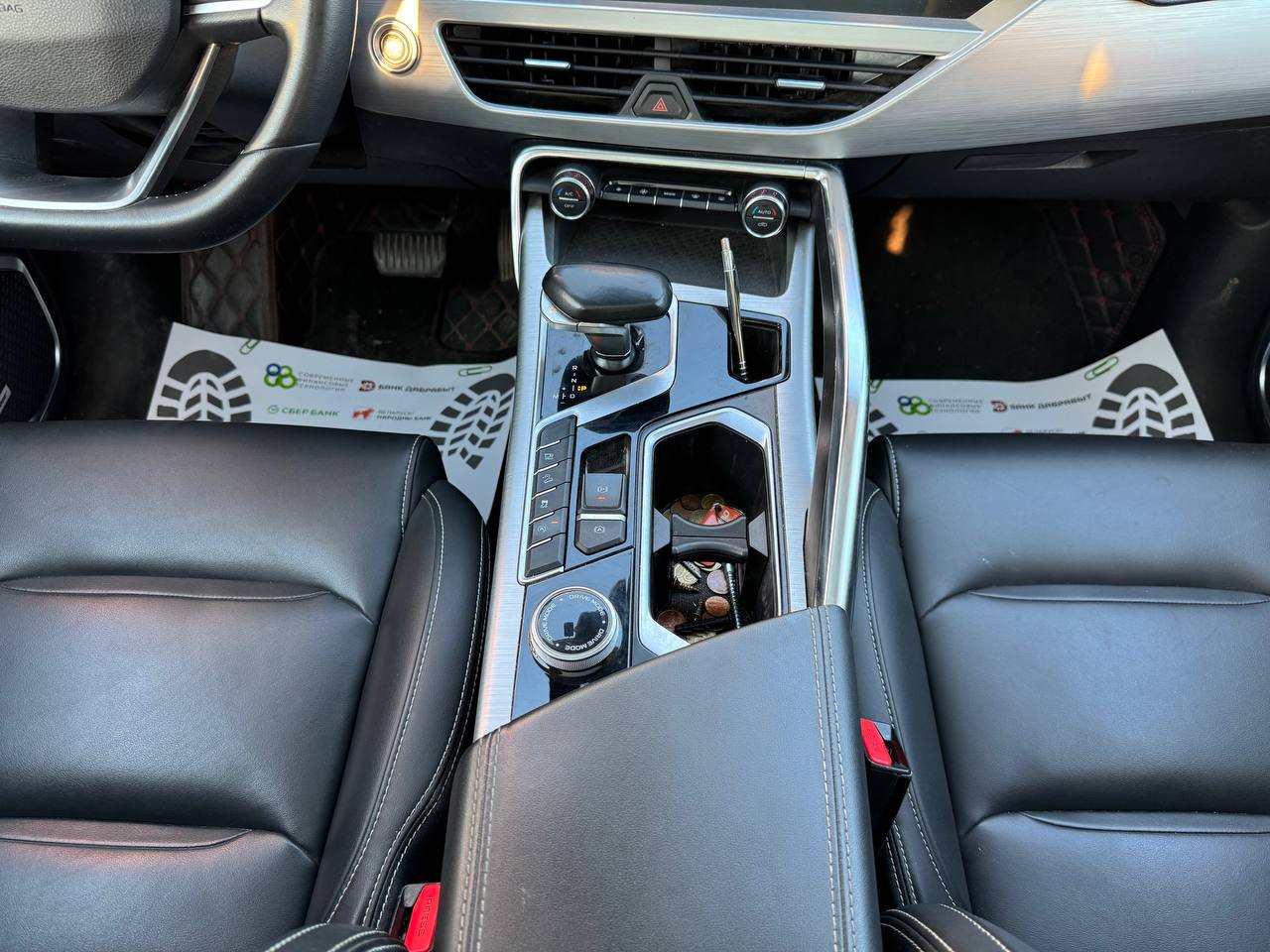 Фото автомобиля 12
