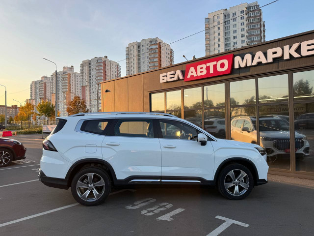 Фото автомобиля 3