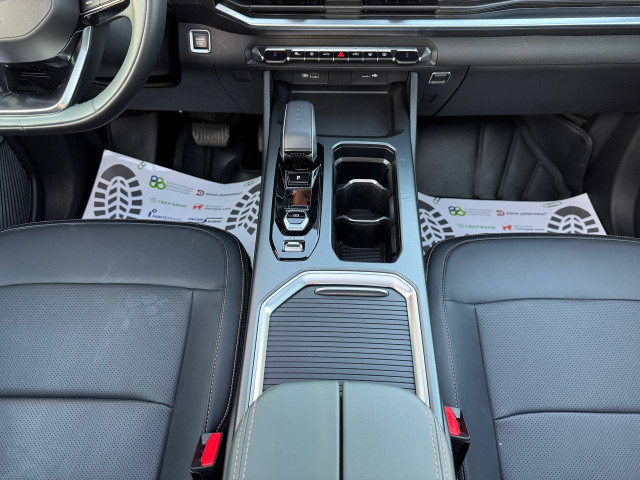 Фото автомобиля 12