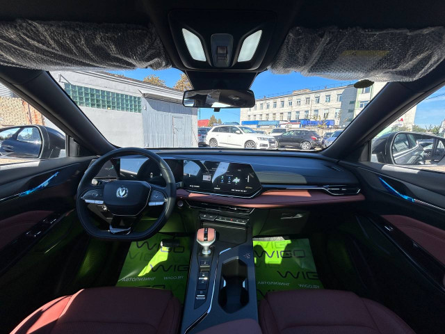 Фото автомобиля 12