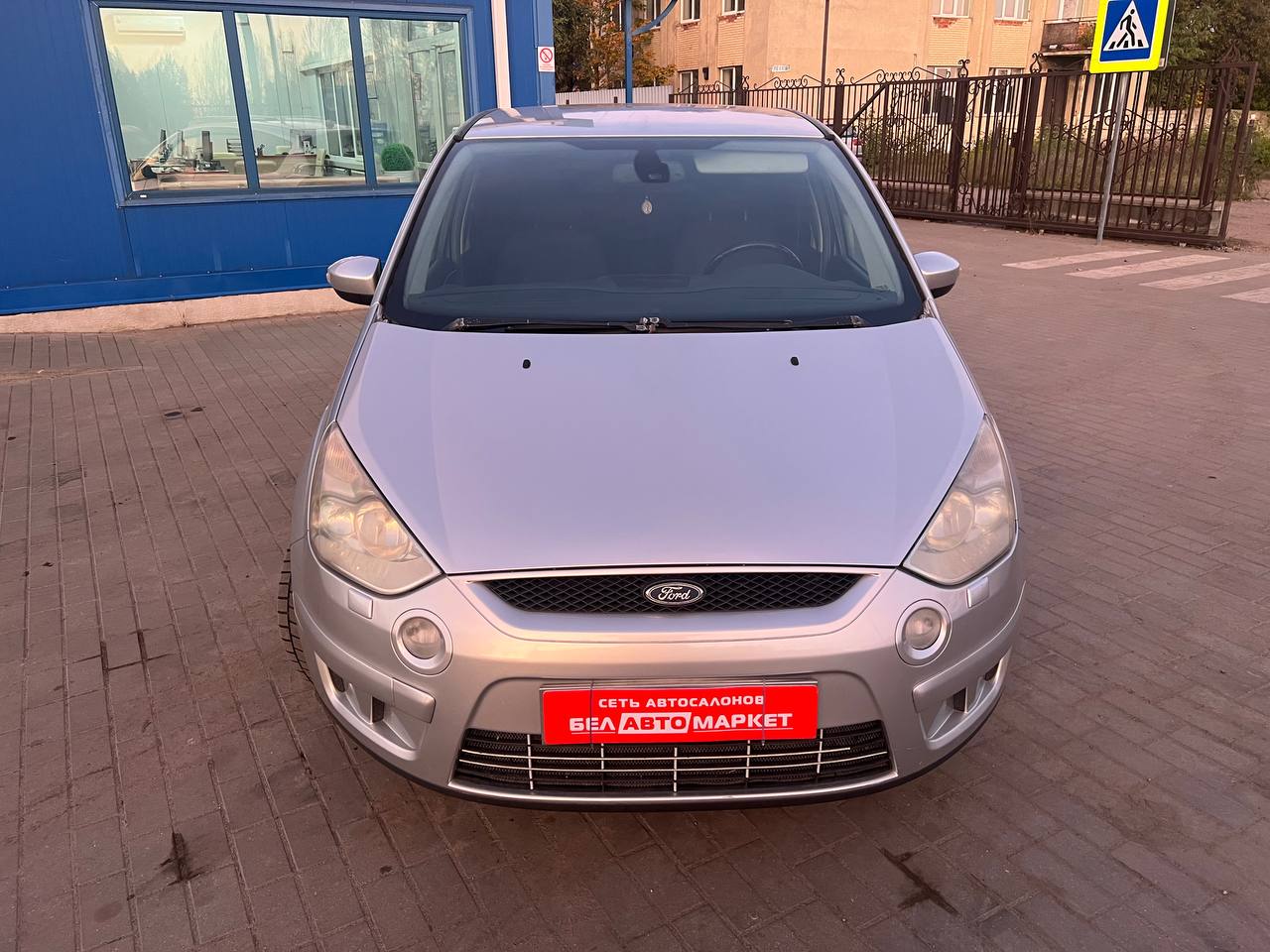 Фото автомобиля 3