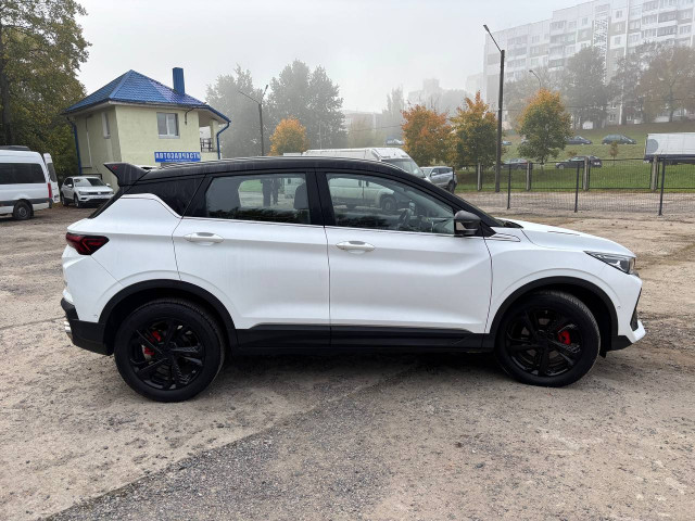 Фото автомобиля 3