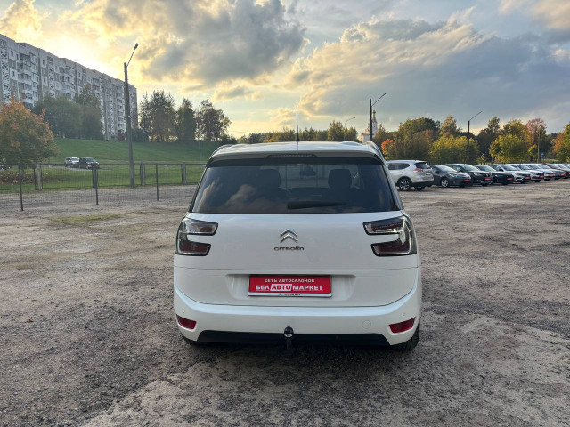 Фото автомобиля 5