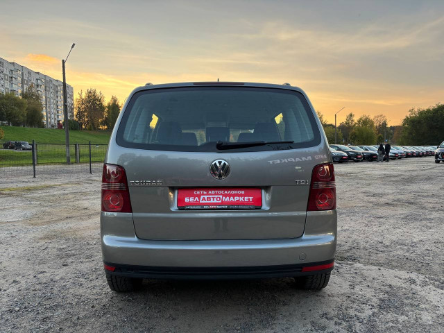Фото автомобиля 5