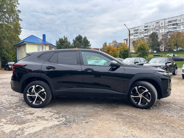 Фото автомобиля 3