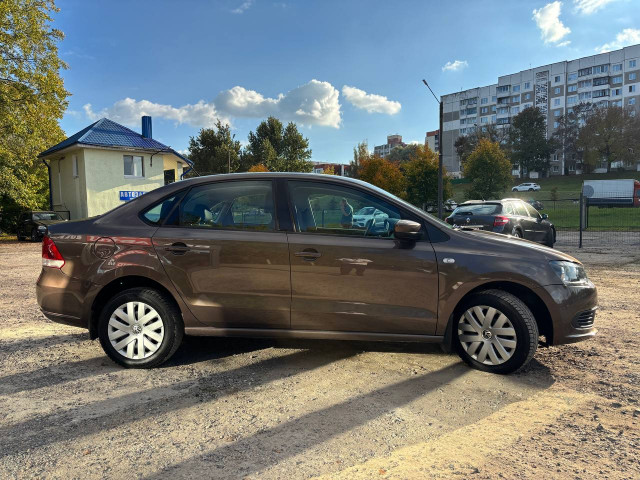 Фото автомобиля 3