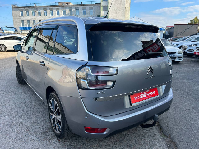 Фото автомобиля 6