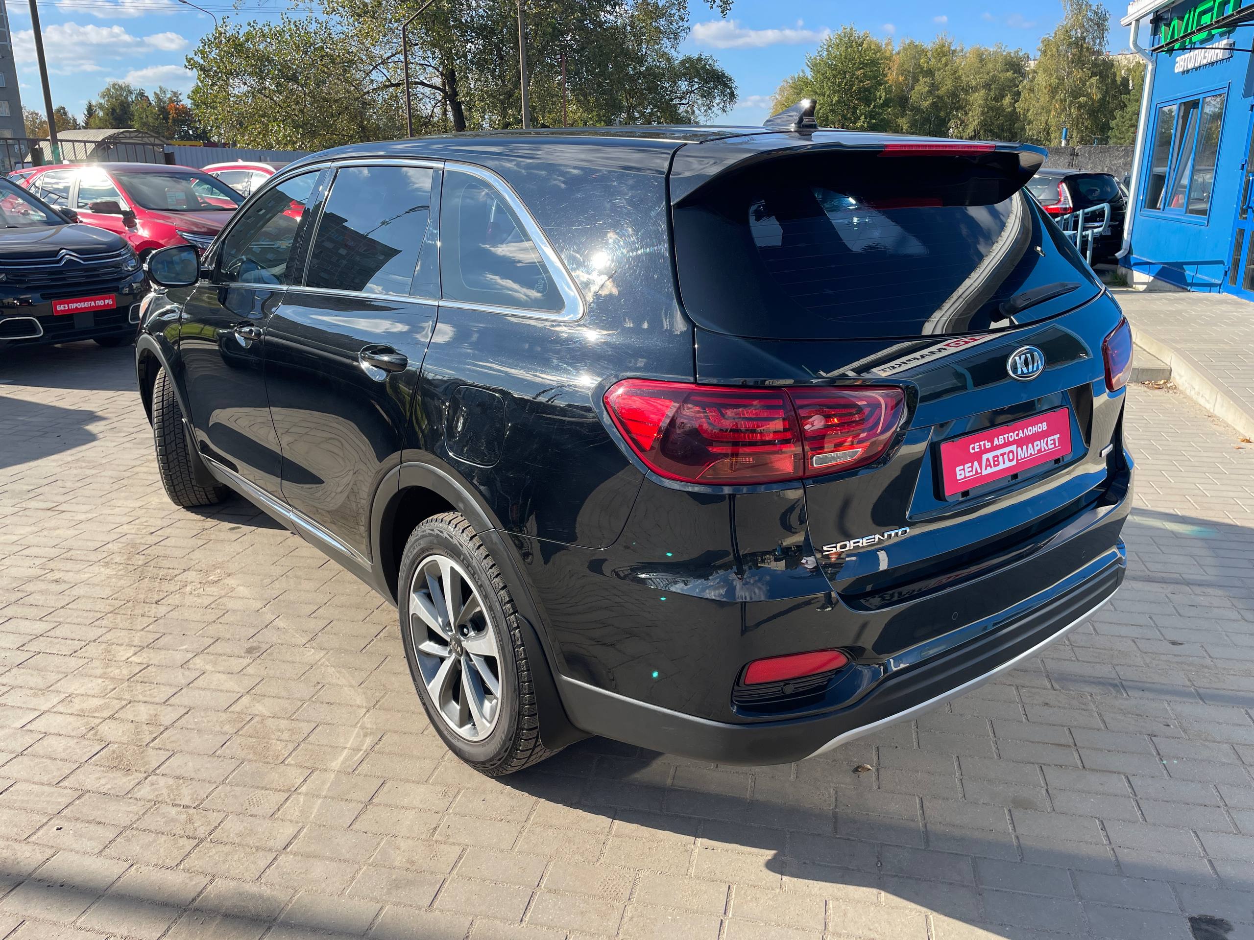 Фото автомобиля 6