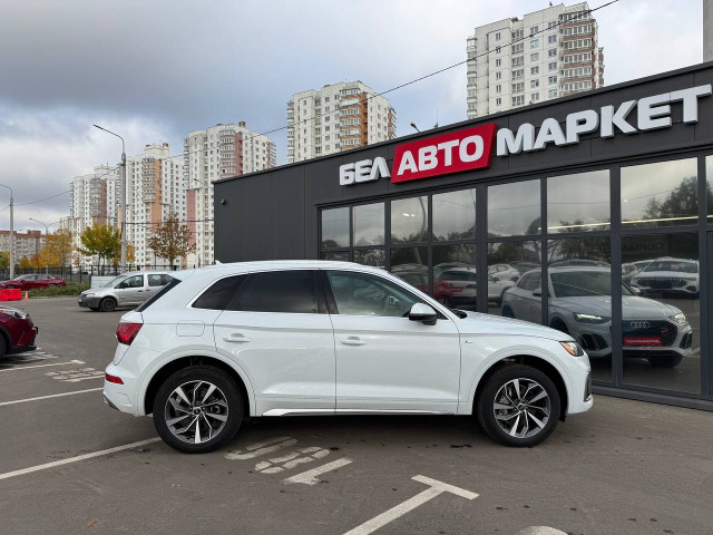 Фото автомобиля 3