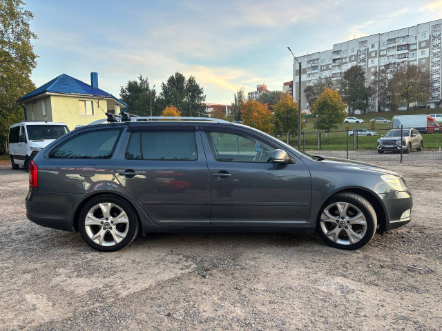 Фото автомобиля 2