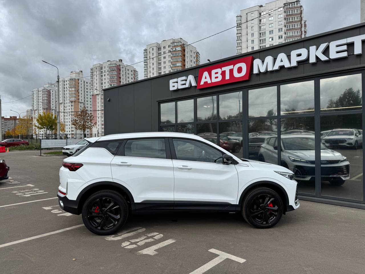 Фото автомобиля 3
