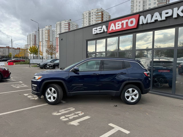 Фото автомобиля 7