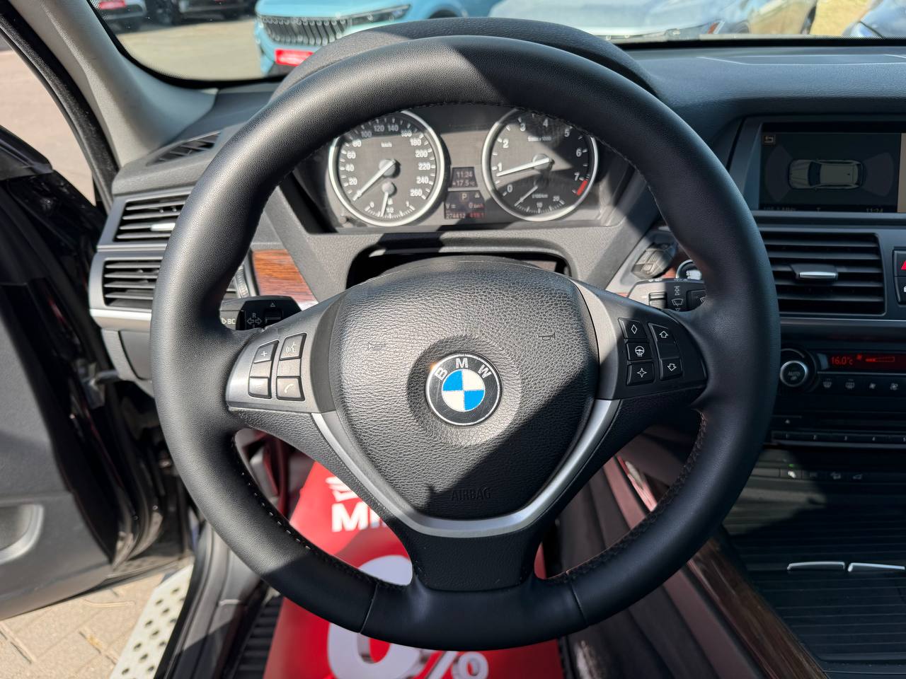 Фото автомобиля 10
