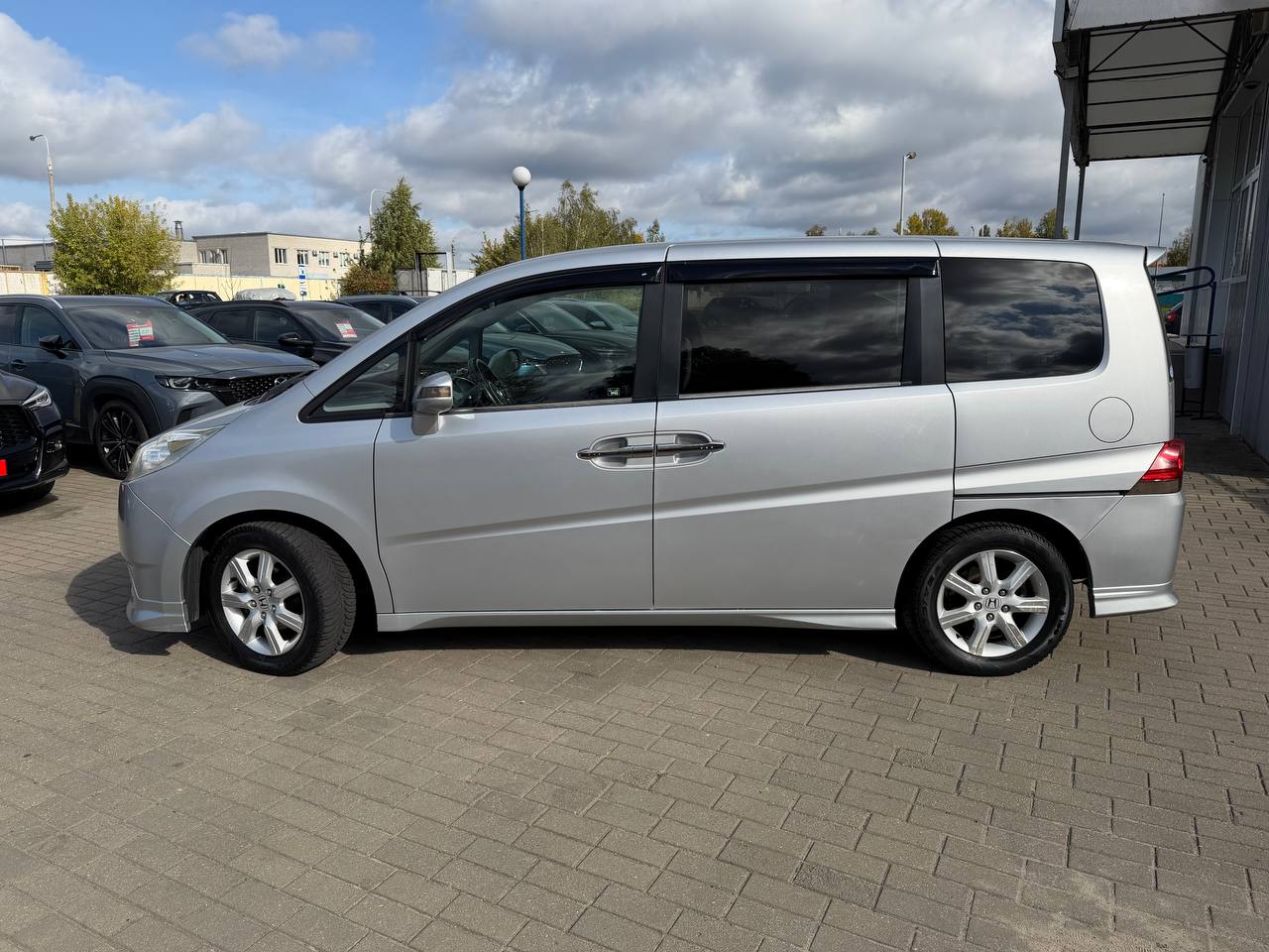 Фото автомобиля 7
