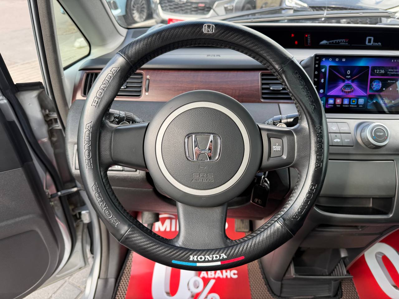 Фото автомобиля 10