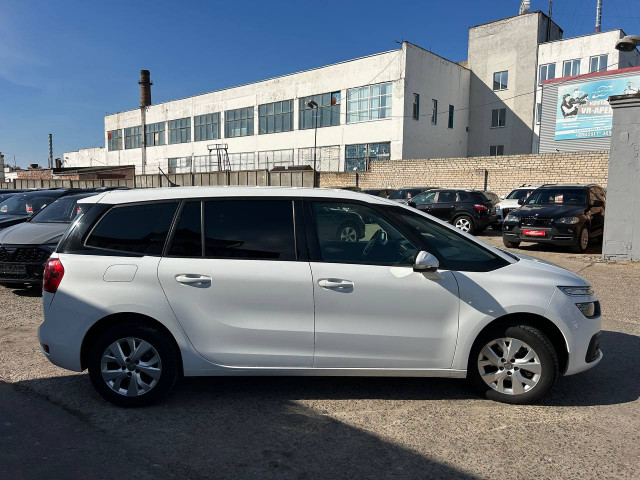 Фото автомобиля 3