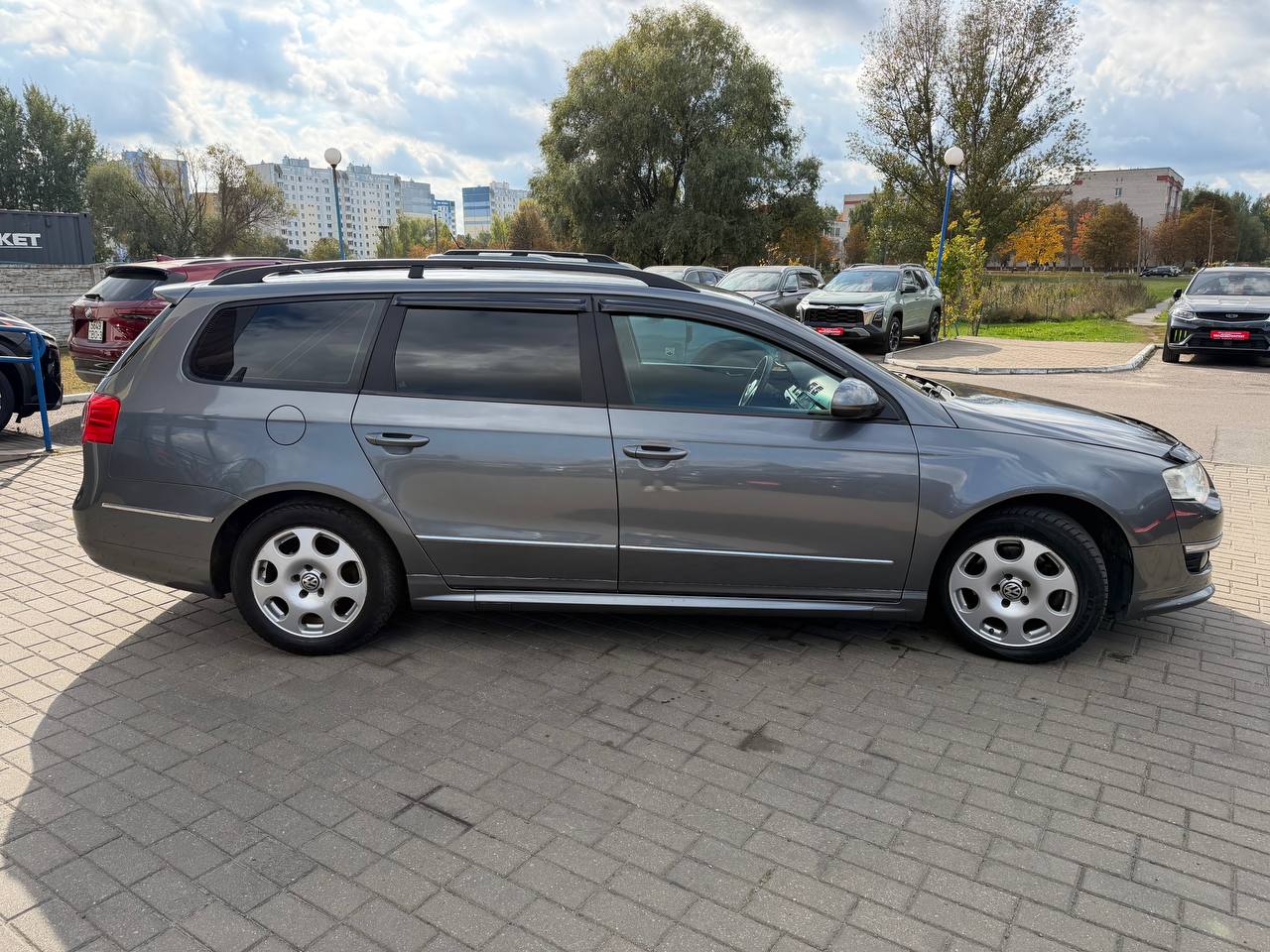 Фото автомобиля 3