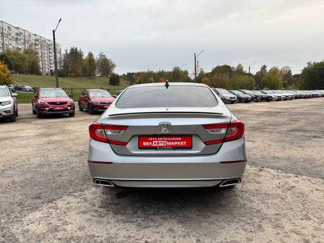 Фото автомобиля 5