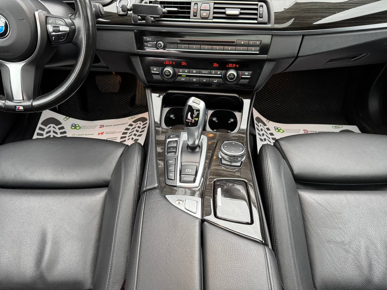 Фото автомобиля 12