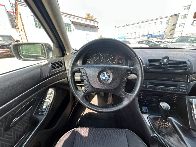 Фото автомобиля 12
