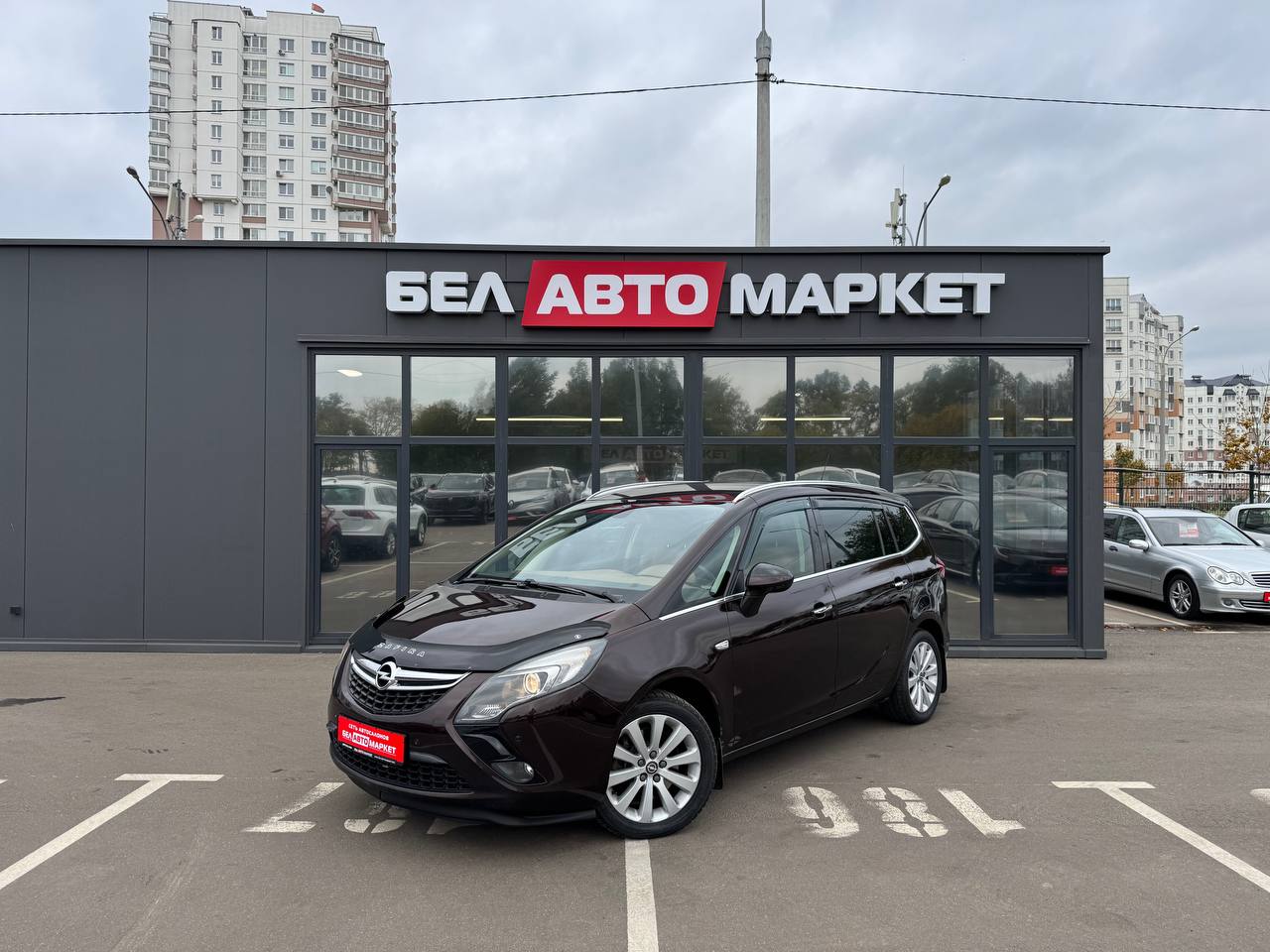 авто с пробегом opel zafira 2012