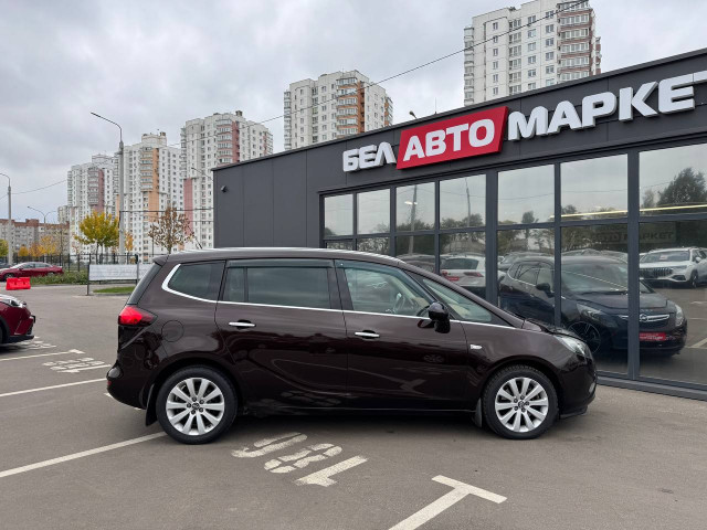 Фото автомобиля 3