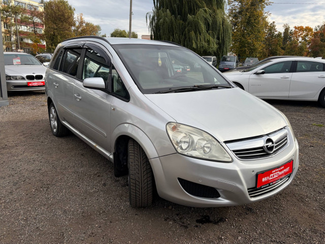 Фото автомобиля 2