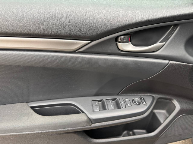 Фото автомобиля 15