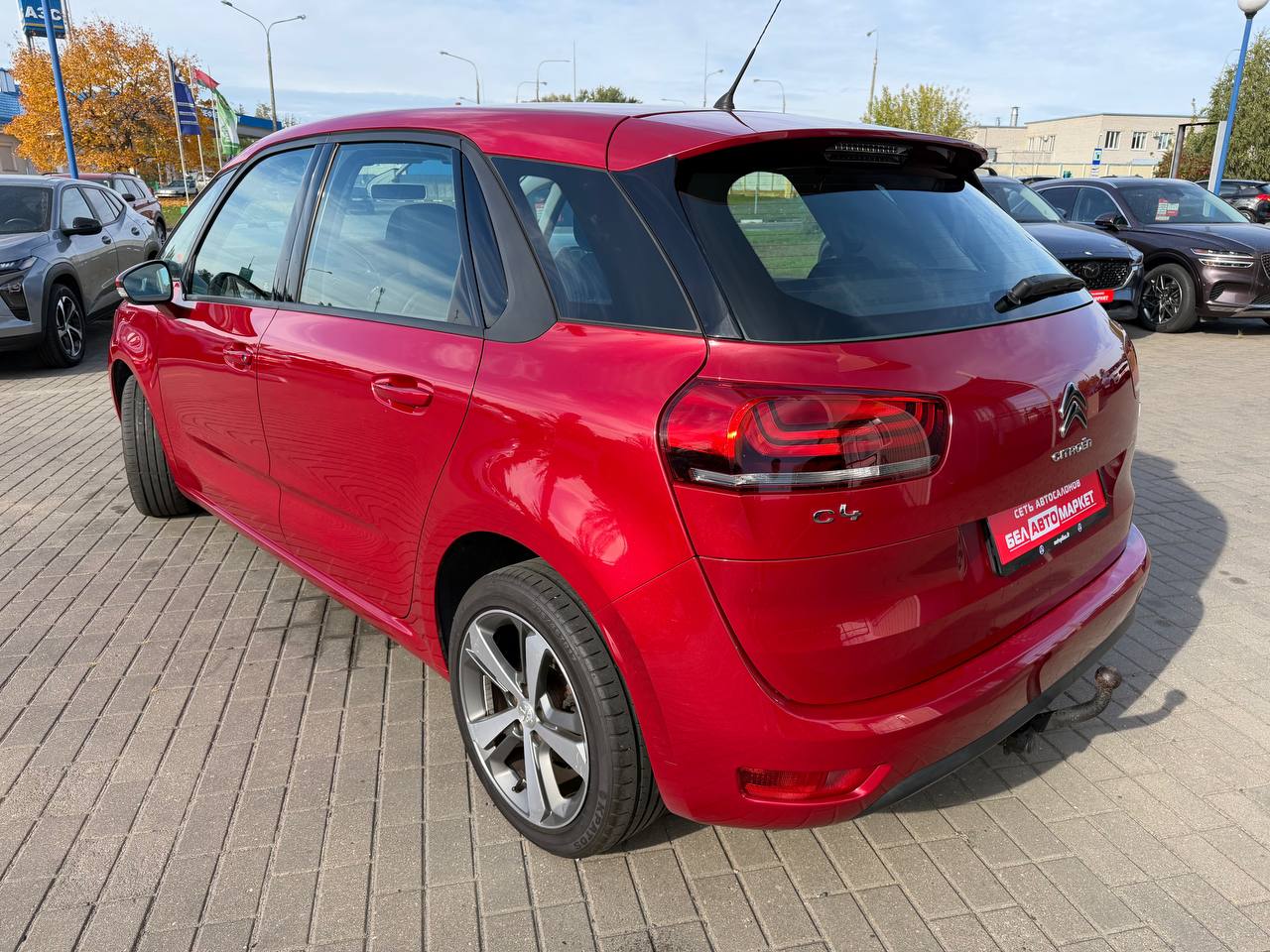 Фото автомобиля 6