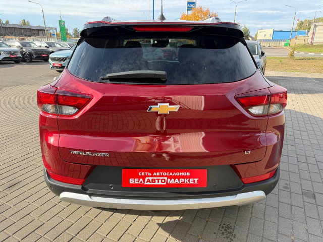 Фото автомобиля 5