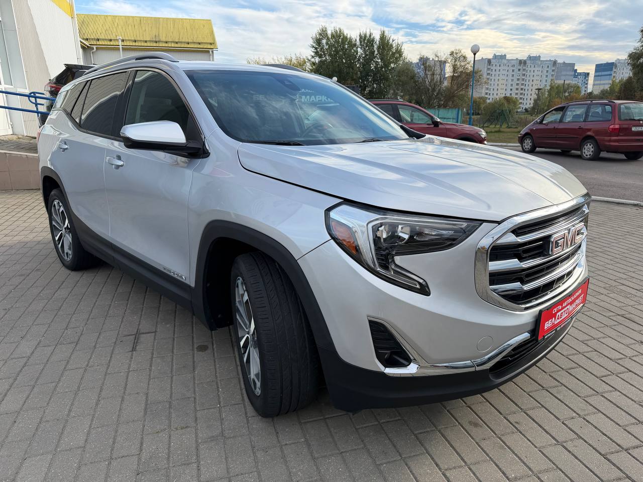 Фото автомобиля 2