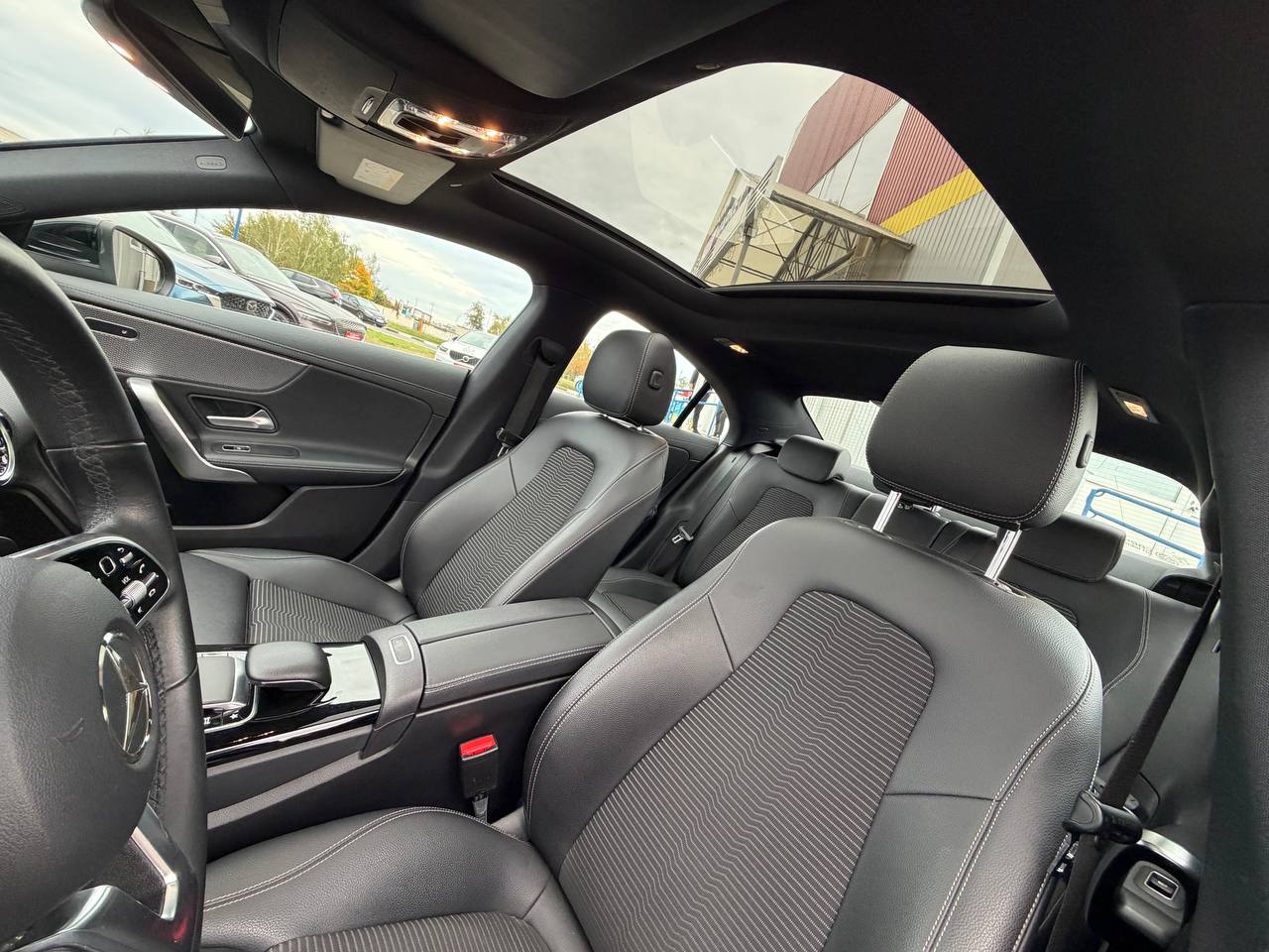 Фото автомобиля 19