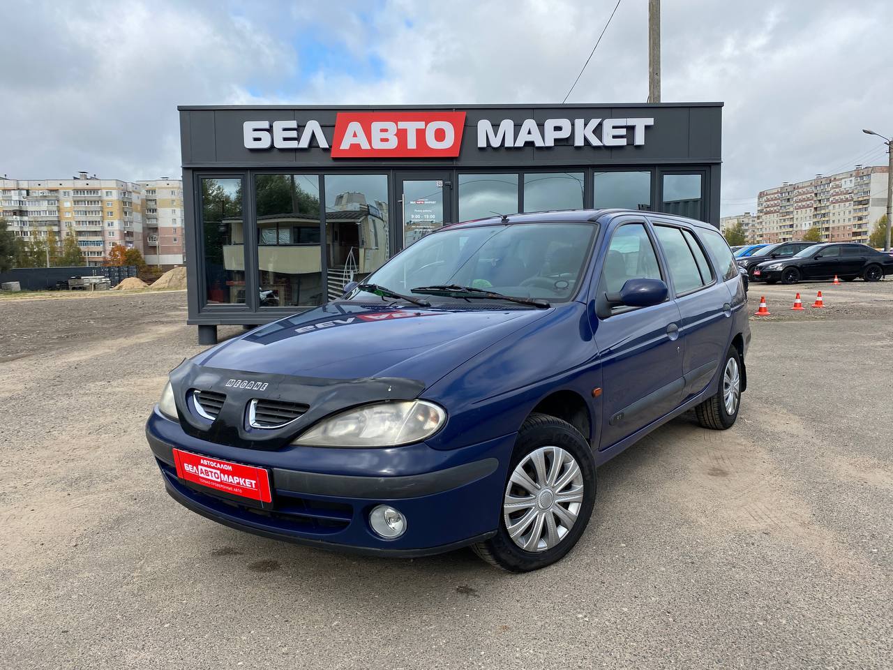авто с пробегом renault megane 1999