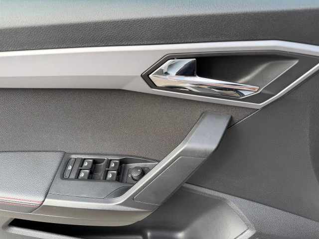 Фото автомобиля 15