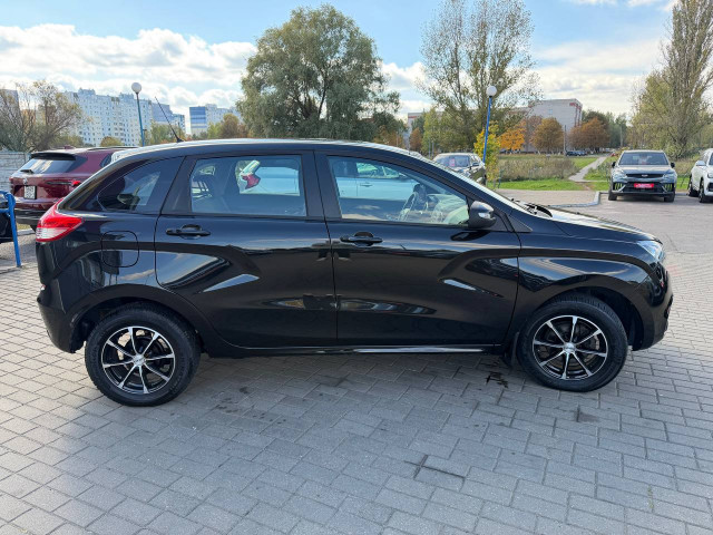 Фото автомобиля 3
