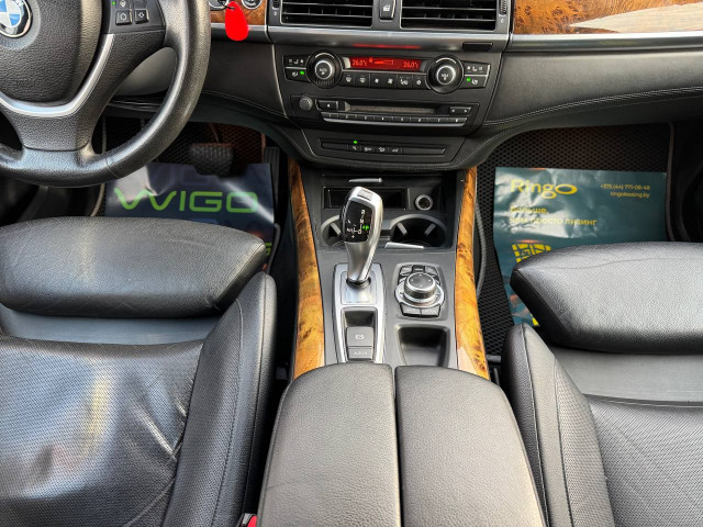 Фото автомобиля 12