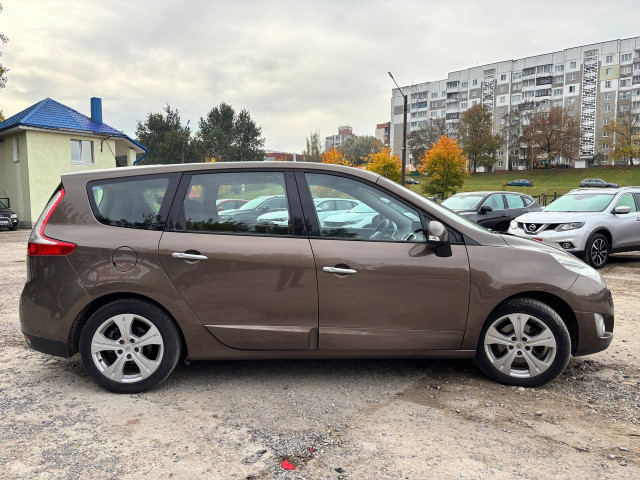 Фото автомобиля 3