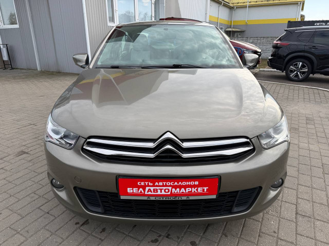 Фото автомобиля 1