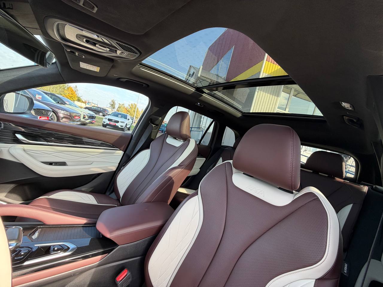Фото автомобиля 19