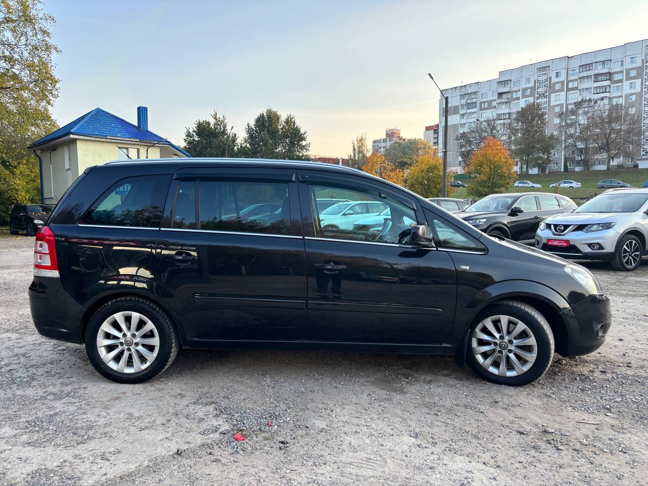 Фото автомобиля 3