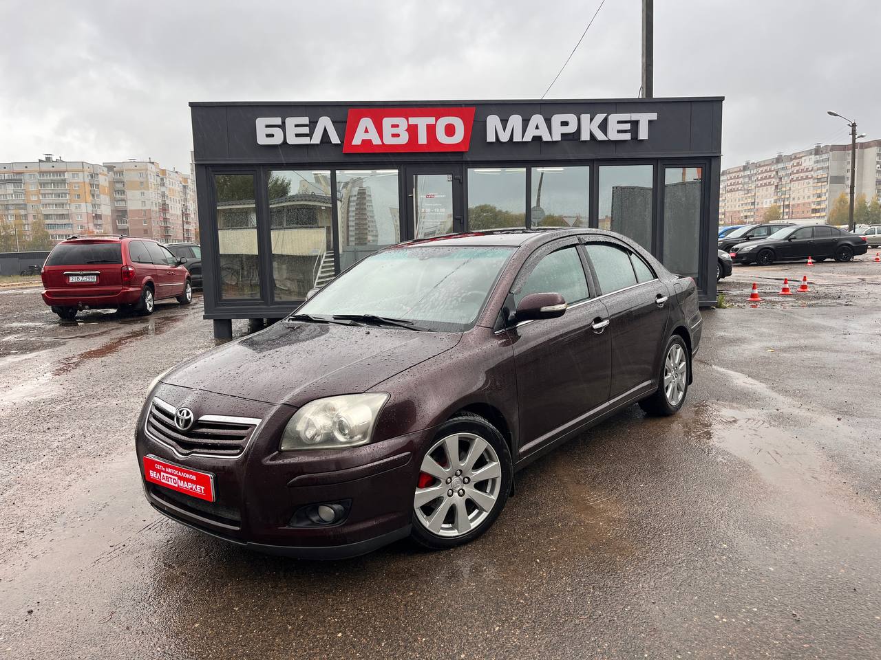 авто с пробегом toyota avensis 2008