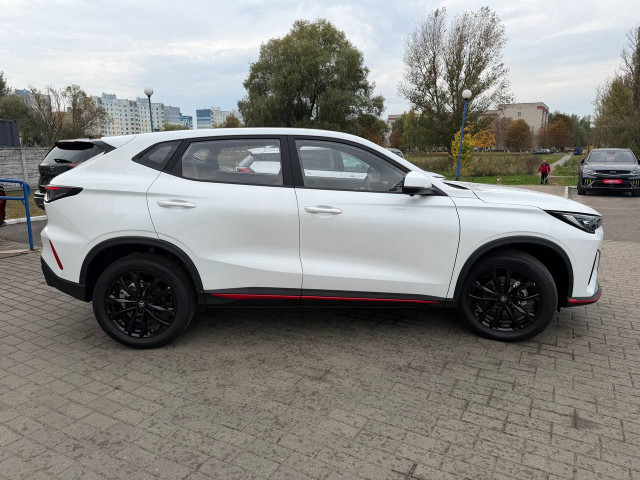Фото автомобиля 3