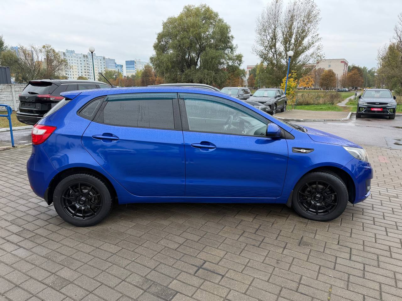Фото автомобиля 3